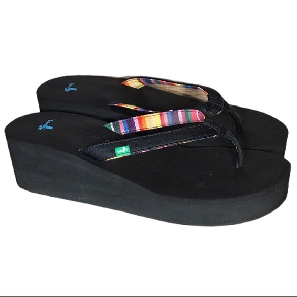 sanuk platform